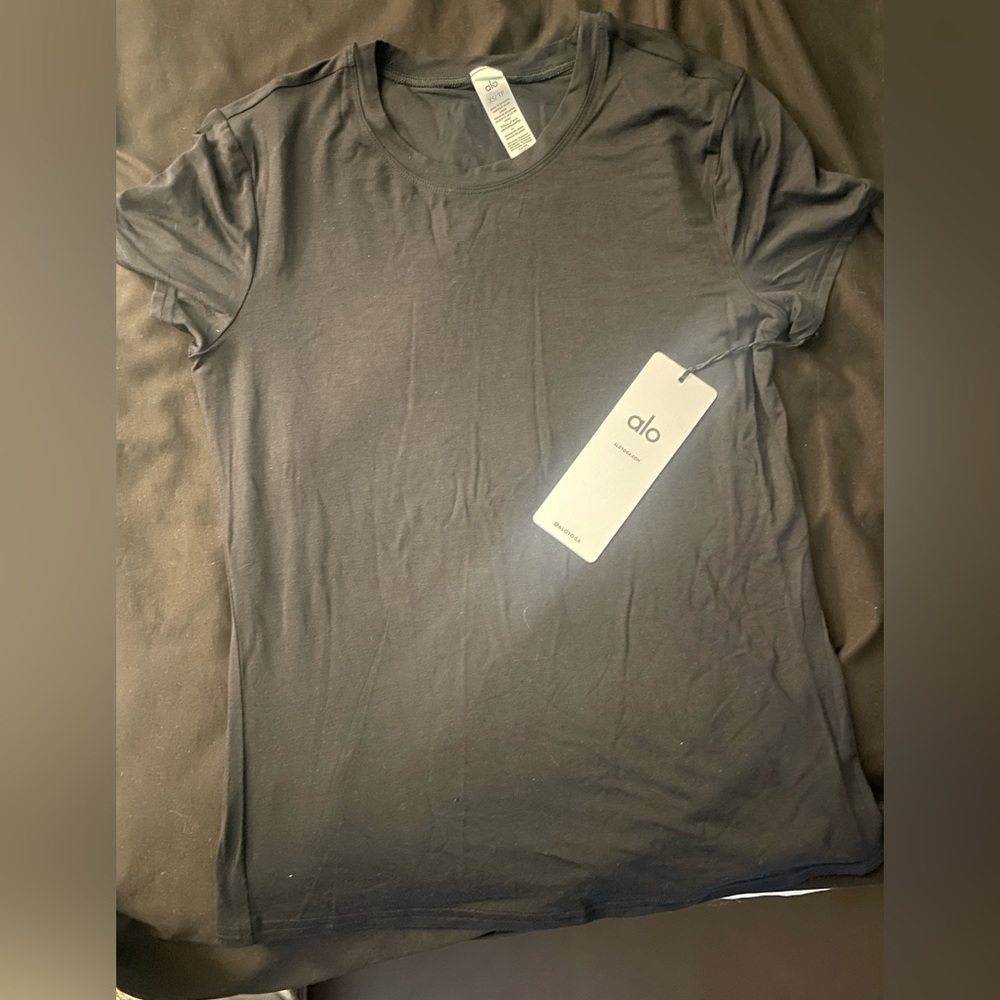 COPY - Alo yoga short sleeve